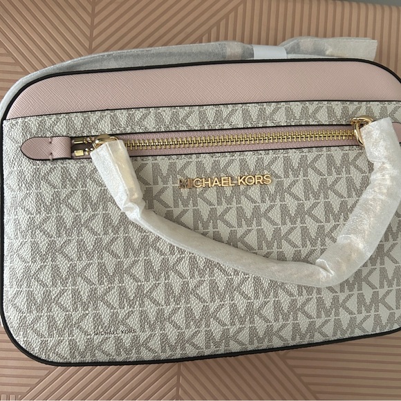 Michael Kors Cream Blush Pink Crossbody Bag Jet Set Signature Style Chain Logo - Picture 2 of 10